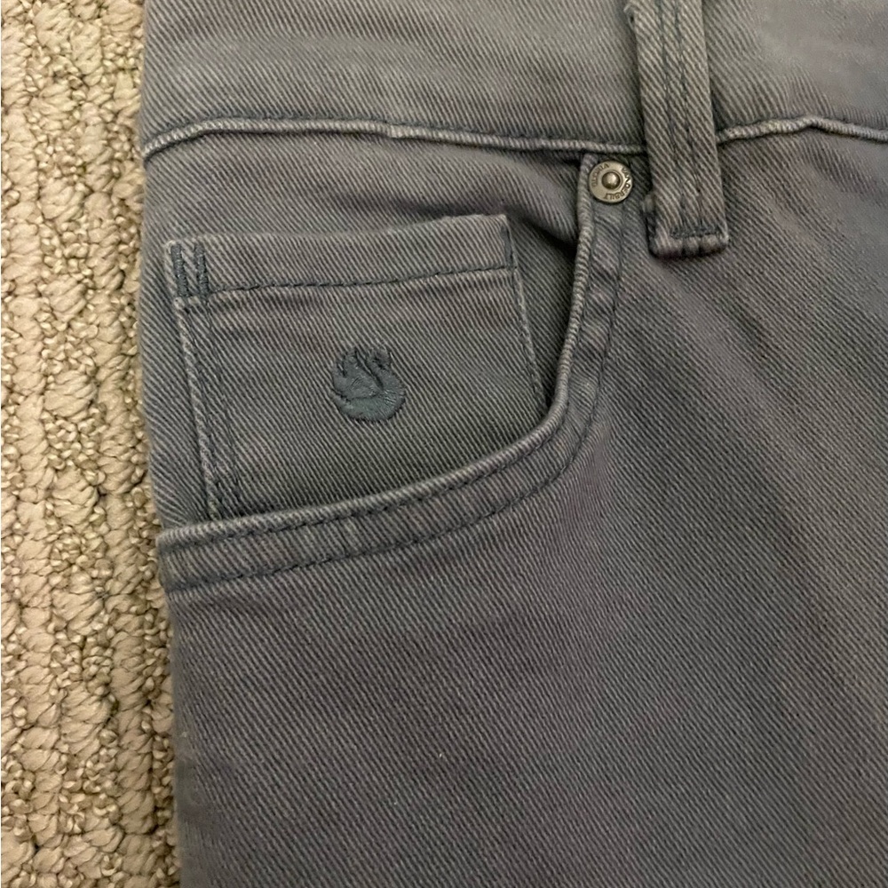 Gloria Vanderbilt Gray Amanda Jeans size 4 P